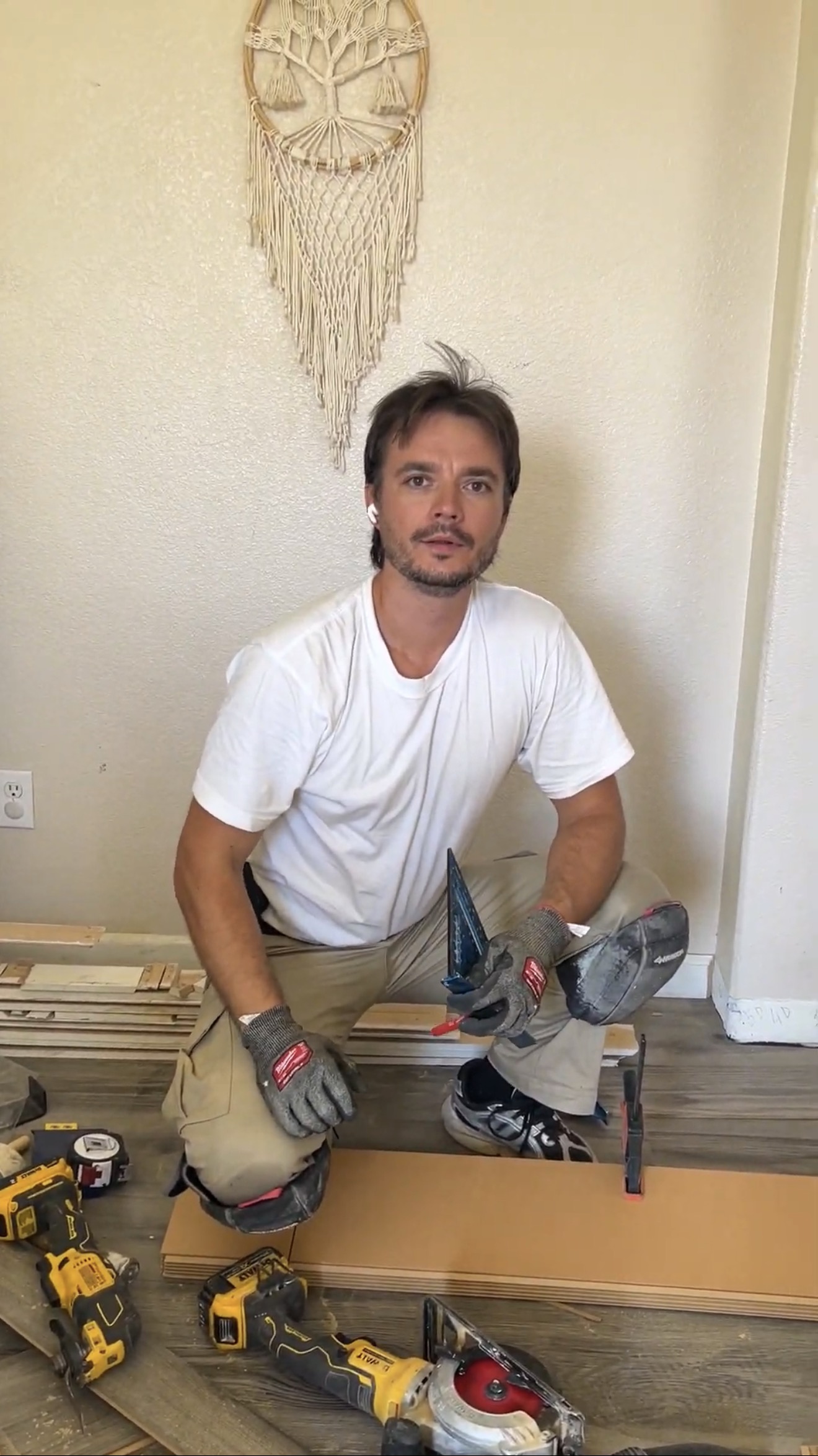 Laminate flooring project photo 3